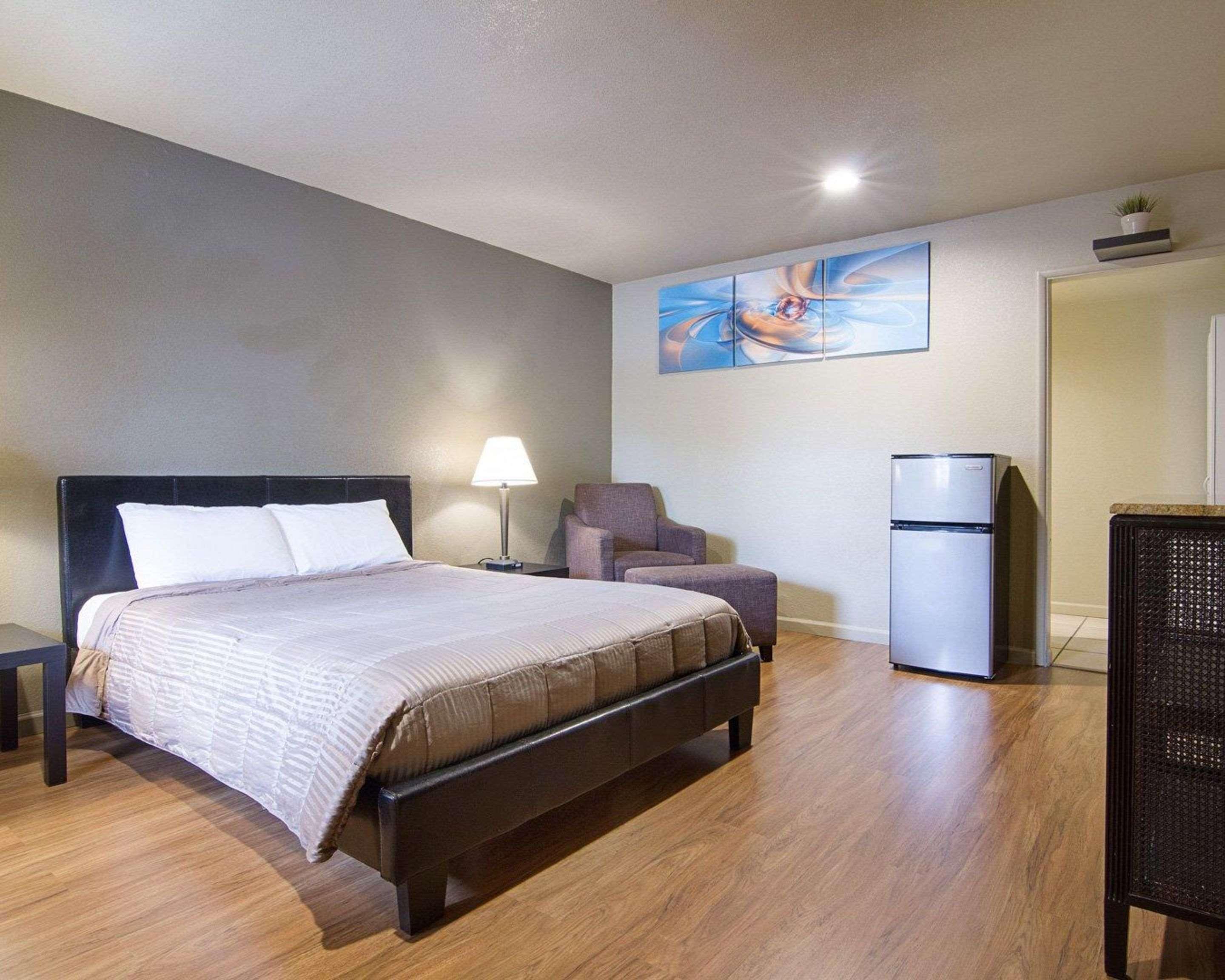 Rodeway Inn Flagstaff East Route 66 Экстерьер фото