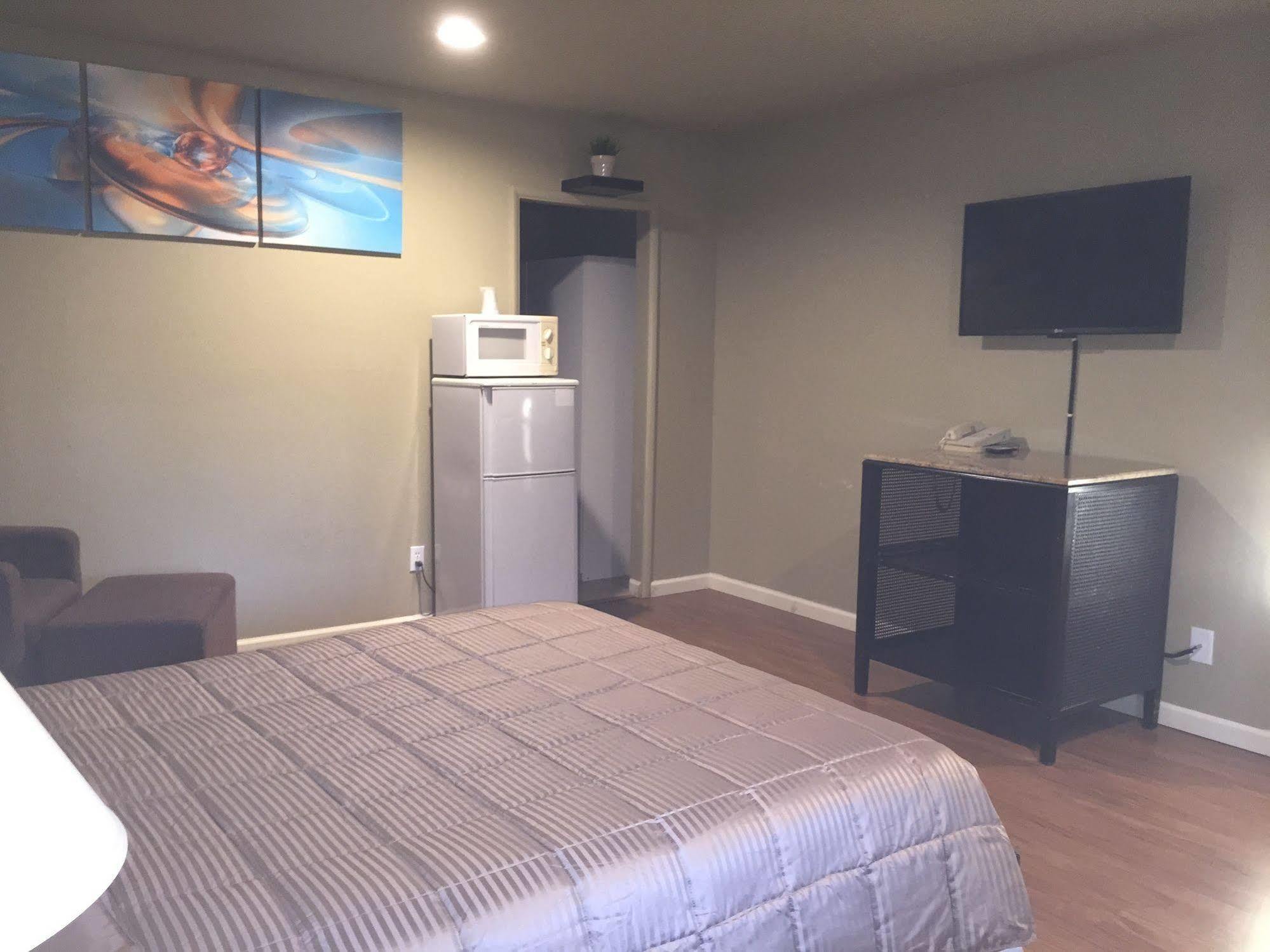 Rodeway Inn Flagstaff East Route 66 Экстерьер фото